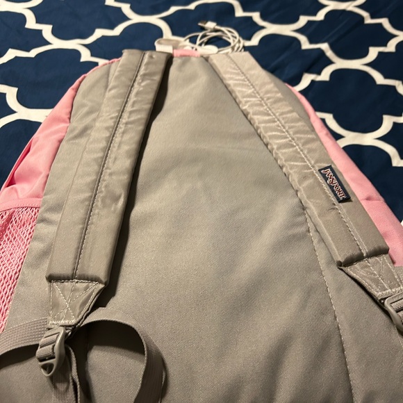 Jansport Pink backpack Geeat used condition - Picture 4 of 4